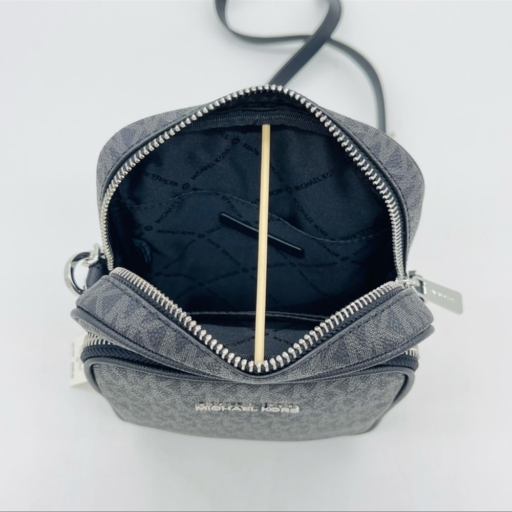 Michael Kors Medium NS Chain Xbody Bag Black - Picture 4 of 10